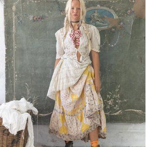 Magnolia Pearl Friendship Star Quilt Skirt